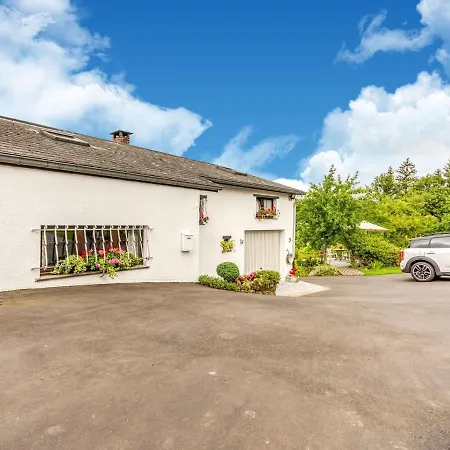 Quaint In Ponts Near Forest Holiday home Trois-Ponts