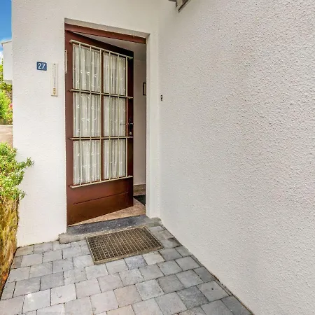 Quaint In Ponts Near Forest Holiday home *